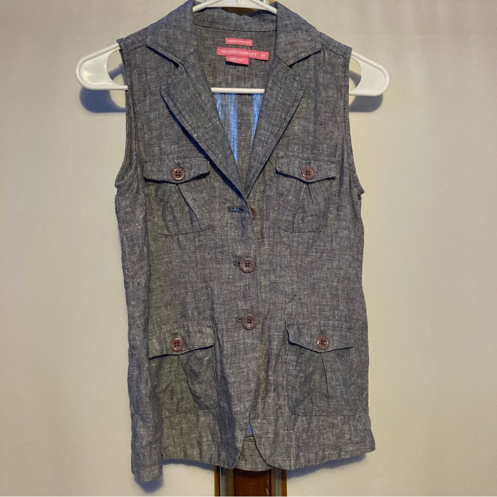 Linen vest